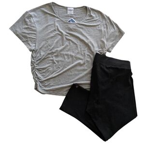 Set Of Athletic Top And Leggings Size Large